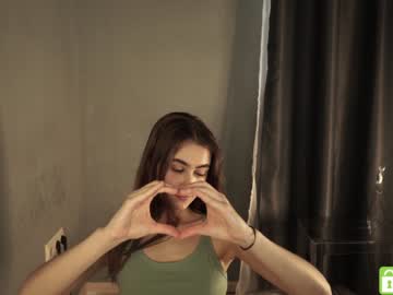 webcam girl tessarosse_ live cam image #5802954