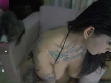 webcam girl tattoo_ninja_kitty live cam image #11232492