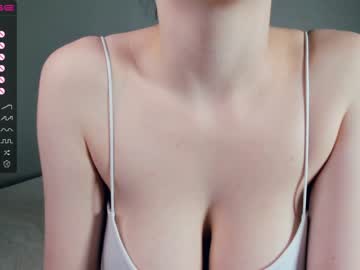 webcam girl cute_caprice live cam image #6277810