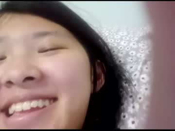 webcam girl beckyliu live cam image #4820427