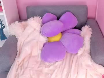 webcam girl little_effy18_ live cam image #12347027