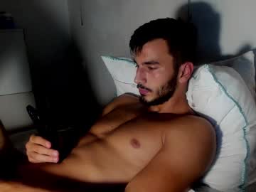 webcam man hola_hola_555 live cam image #118319