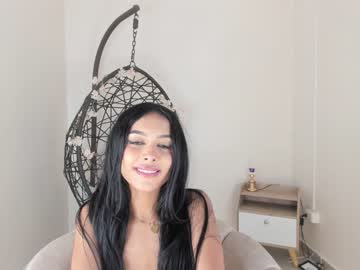 Cam for amily_jones