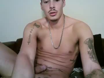 webcam man selfsklover live cam image #9726382