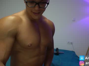 webcam man andrewd9 live cam image #2872657
