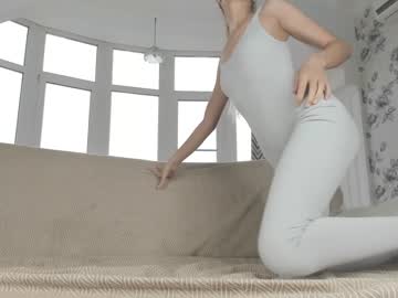 webcam girl infinite_reality live cam image #2200185