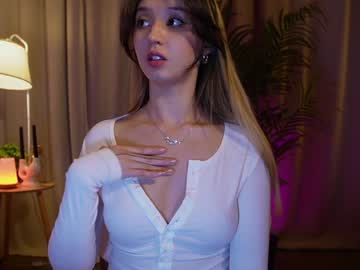 webcam girl sarasuo live cam image #12278326