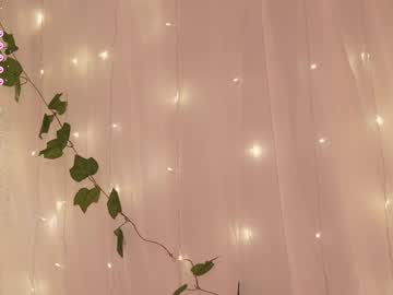 webcam girl april_blush live cam image #10031626