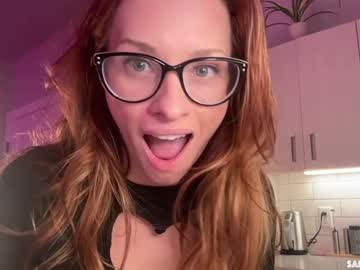 webcam girl saraloverays live cam image #12264137