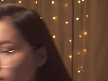 webcam girl helenmoors live cam image #5547793