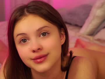 webcam girl a_whole_eternity live cam image #9563279