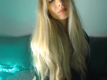 webcam girl pervyblonde live cam image #1455172