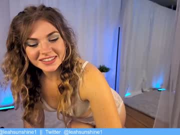webcam girl leahsunshine live cam image #2252540