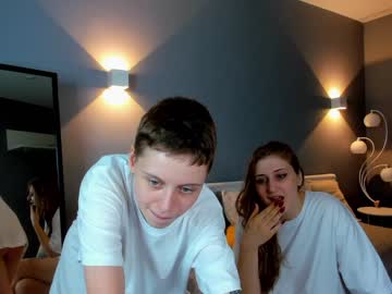 webcam couple aleceiris live cam image #3437528