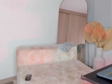 webcam girl swt_molly live cam image #10761555