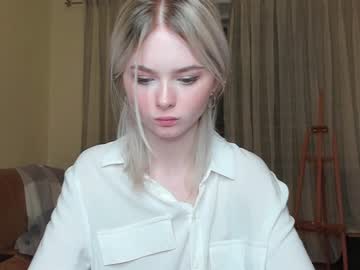 webcam girl yuppiyulia live cam image #89134