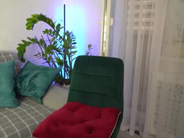 webcam girl sweety_rinushka_ live cam image #9662171