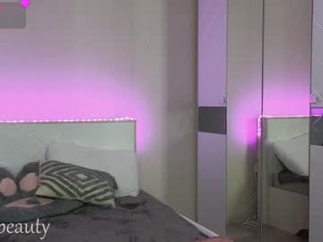 webcam girl small_blondee live cam image #11730464