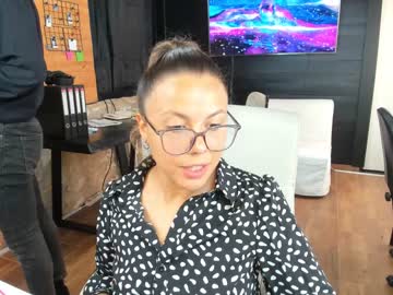 webcam girl daily_stories live cam image #6260678