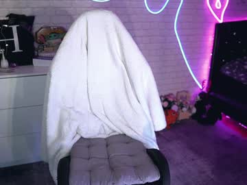 webcam girl uindi live cam image #10610760