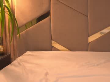 webcam girl chaturbabe__ live cam image #9324469