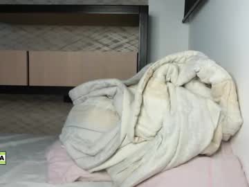 webcam girl latinella live cam image #8780481