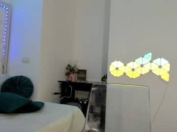 webcam girl hotfallingdevil live cam image #3837157