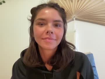 webcam girl yourfavoritegirl_ live cam image #5596983