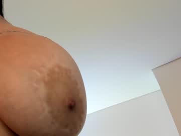 webcam girl amy_queen7 live cam image #5403042