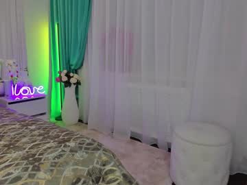 webcam girl sweety_rinushka_ live cam image #6284628
