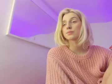 webcam girl kenziedawton live cam image #5663545