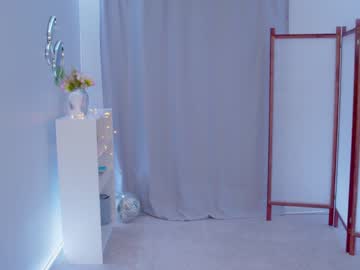 webcam girl silent_chill live cam image #5489513
