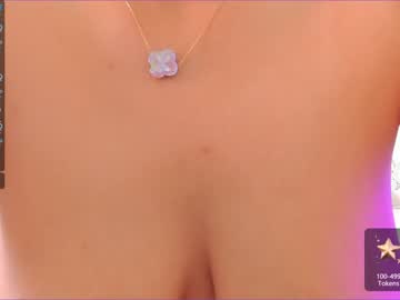webcam girl akura_01 live cam image #2490687
