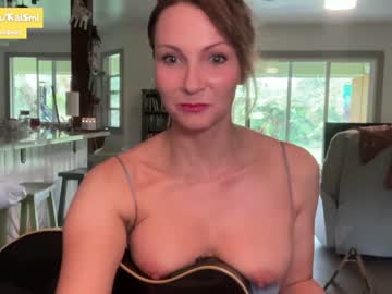 webcam girl kaileeshy live cam image #8909769