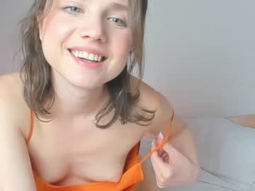 webcam girl stellawells live cam image #5901025
