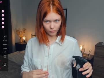 webcam girl kiss_at_dawn live cam image #10449016