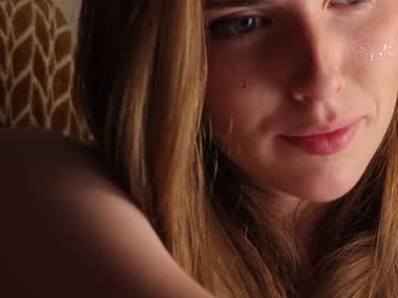 webcam girl crazyhotrussian live cam image #2092882