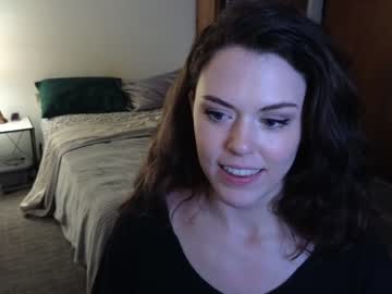 webcam girl charlotte1996 live cam image #7990380