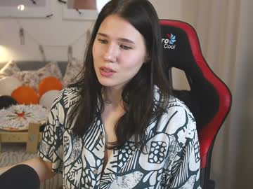 webcam girl girl_u_never_met live cam image #10895235