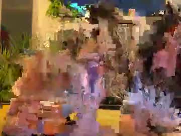 webcam girl fletchermoon383 live cam image #7624589