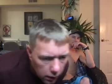 webcam man itscody_hartt843 live cam image #3843344