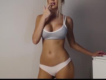 webcam girl trixie_taylor live cam image #10654869