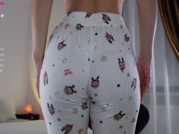 webcam girl fit___girl live cam image #8072403