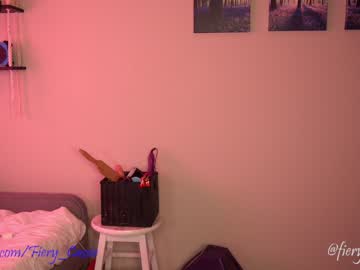 webcam girl fiery_redhead live cam image #7003094