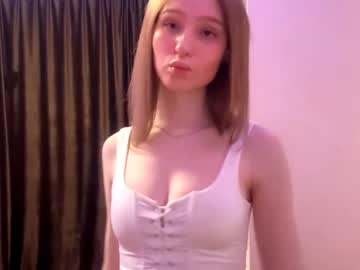 webcam girl letiz_miss_kiss live cam image #12774391