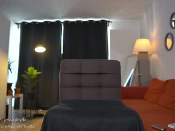 webcam girl queen_leylla live cam image #553554
