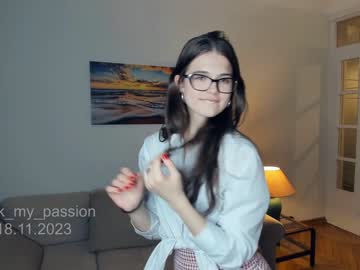 webcam girl look_my_passion live cam image #7692288