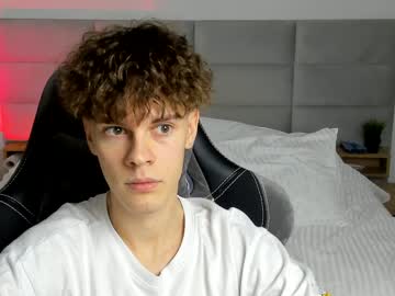 webcam man cute_thomas live cam image #4359087