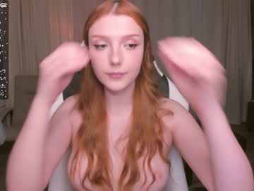 webcam girl lil_pumpkinpie live cam image #4746393