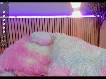 webcam girl little_effy18 live cam image #8777322